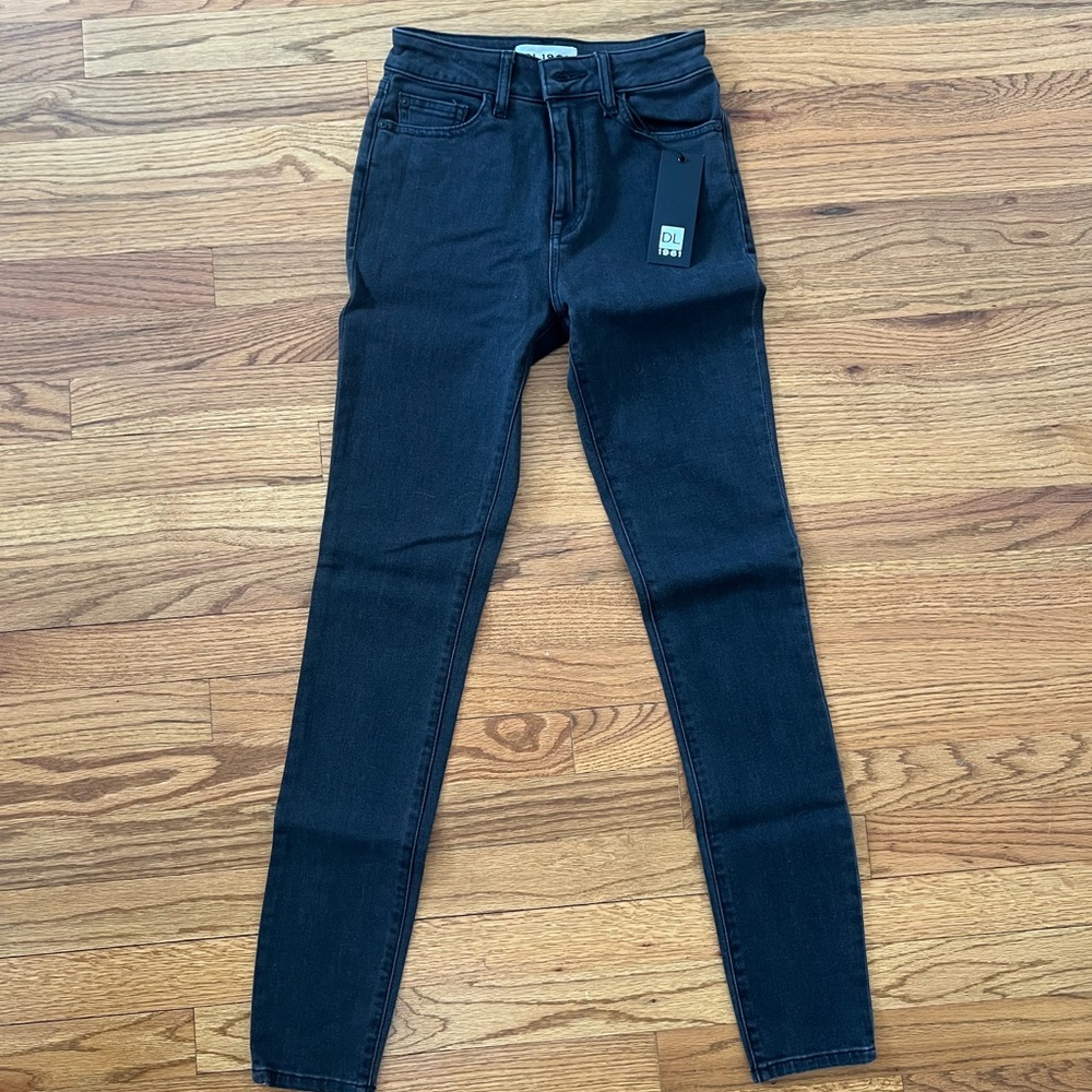 DL1961 denim